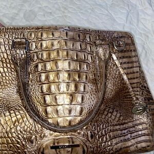 Brahmin purse / hand bag.